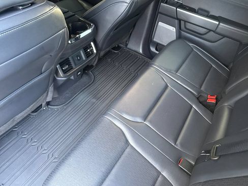 Used 2025 Ford F150 Lariat w/ Equipment Group 501A Mid AWD/4WD image 13