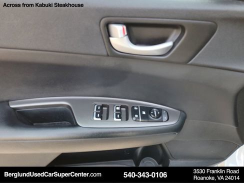 Used 2019 Kia Optima LX w/ LX Premium Package image 14