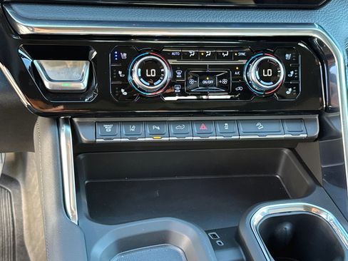 New 2026 GMC Sierra 2500 Denali w/ Denali Reserve Package image 30