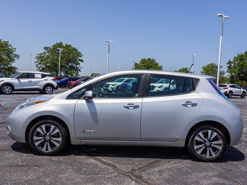 Used 2014 Nissan Leaf SL FWD image 19