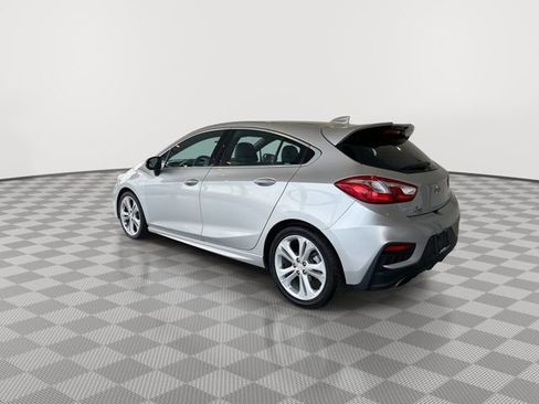 Used 2017 Chevrolet Cruze Premier w/ RS Package FWD image 7