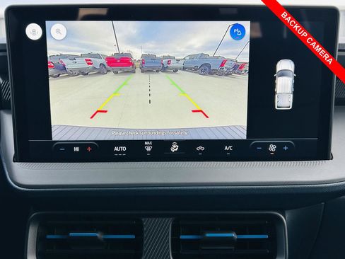 New 2026 Ford Maverick Lobo image 8