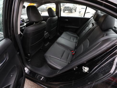 Used 2015 Honda Accord EX-L image 13