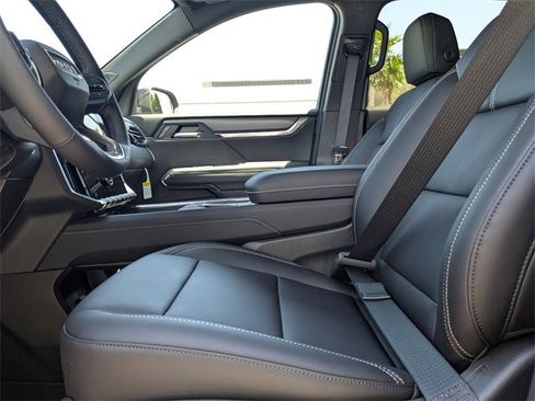 New 2026 GMC Acadia Elevation w/ Elevation Premium Package image 23