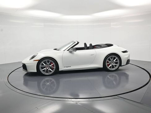 Certified 2026 Porsche 911 Carrera 4 GTS AWD/4WD image 2