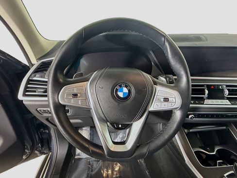 Used 2022 BMW X7 xDrive40i w/ Parking Assistance Package image 13