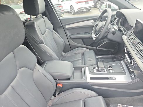 Used 2018 Audi SQ5 Premium Plus image 10