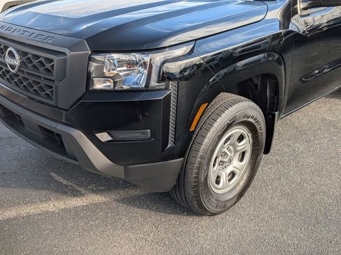 Used 2024 Nissan Frontier S w/ Technology Package image 11
