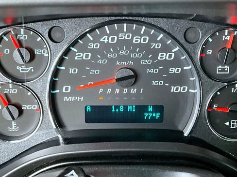 New 2026 Chevrolet Express 3500 Extended RWD image 14