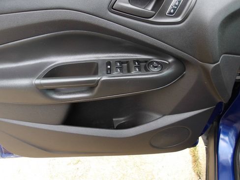 Used 2014 Ford Escape S FWD image 28