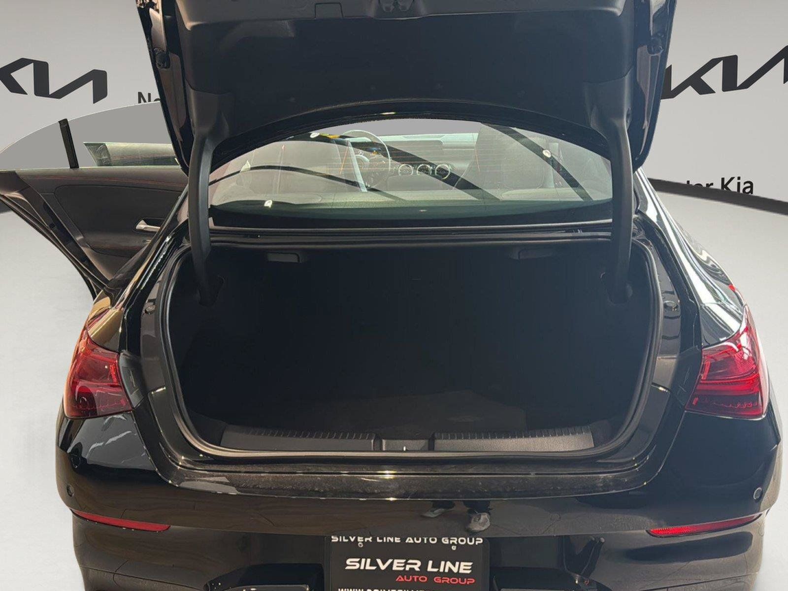 Used 2025 Mercedes-Benz CLA 35 AMG 4MATIC image 12