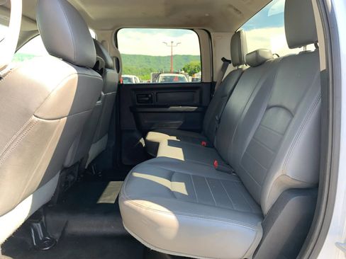 Used 2016 RAM 2500 Tradesman RWD image 25