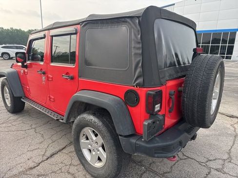 Used 2013 Jeep Wrangler Unlimited Sport AWD/4WD image 4