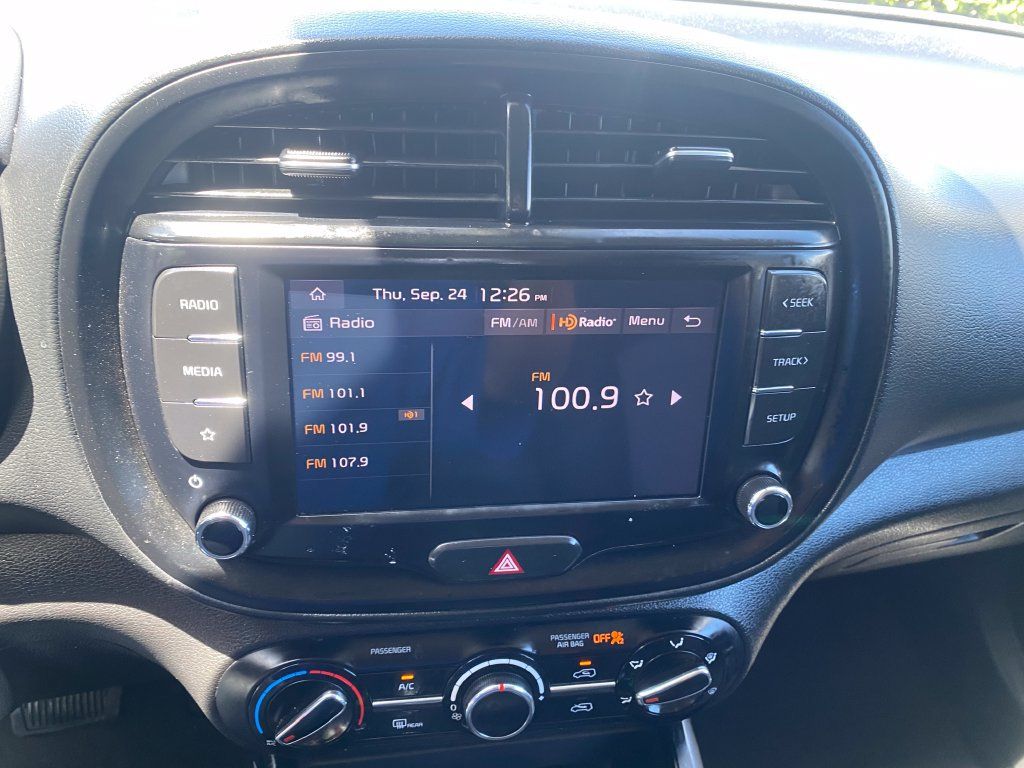 Used 2024 Kia Soul LX w/ Option Group 015 FWD image 34