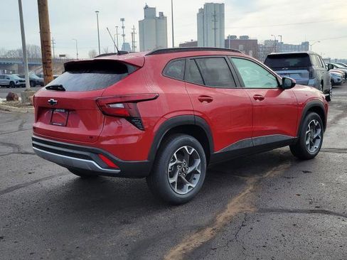 New 2026 Chevrolet Trax LT w/ Driver Confidence Package image 2