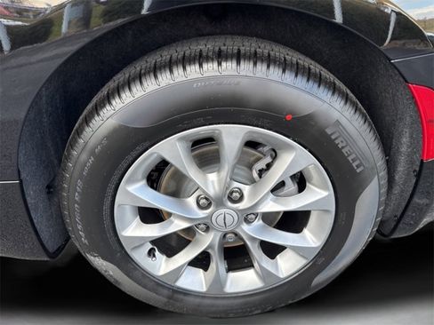 New 2026 Chrysler Pacifica Limited image 27