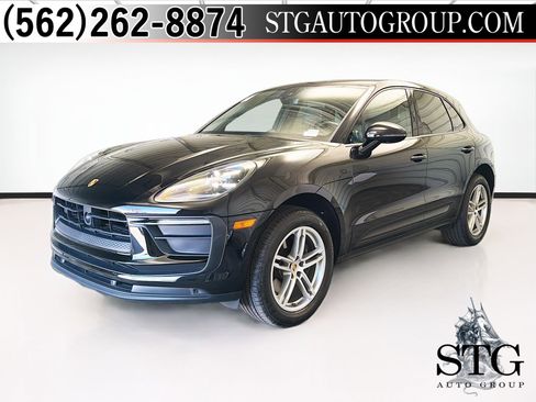 Used 2024 Porsche Macan AWD/4WD image 1