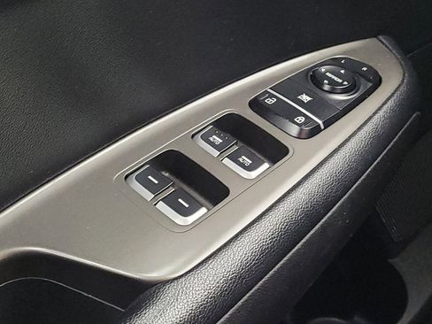 Used 2019 Kia Optima S FWD image 27