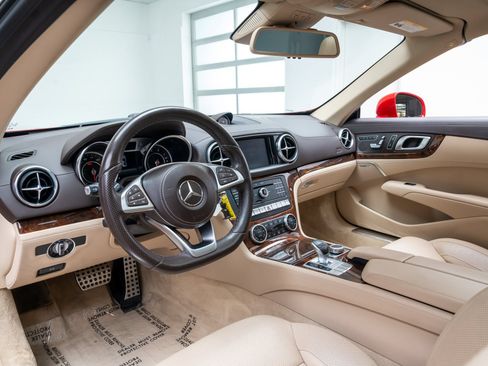 Used 2017 Mercedes-Benz SL 450 image 19