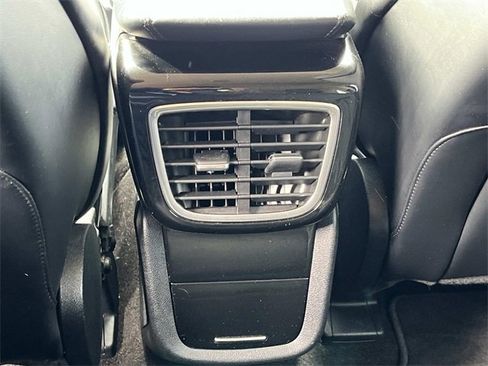 Used 2021 Lincoln Nautilus AWD w/ Equipment Group 101A image 18