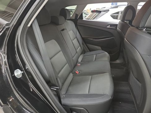 Used 2016 Hyundai Tucson SE w/ Option Group 02 AWD/4WD image 9