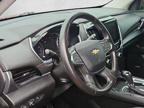 Used 2019 Chevrolet Traverse Premier w/ Driver Confidence II Package image 7