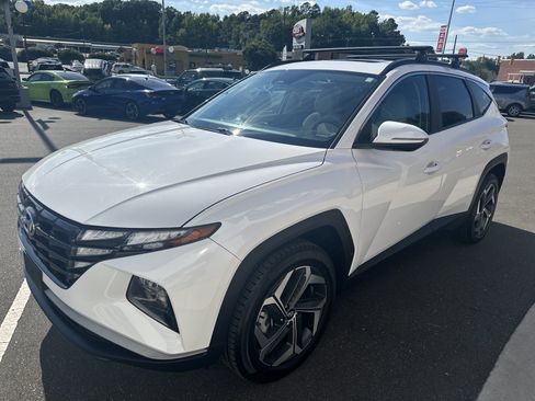 Used 2024 Hyundai Tucson SEL w/ Convenience Package AWD/4WD image 4