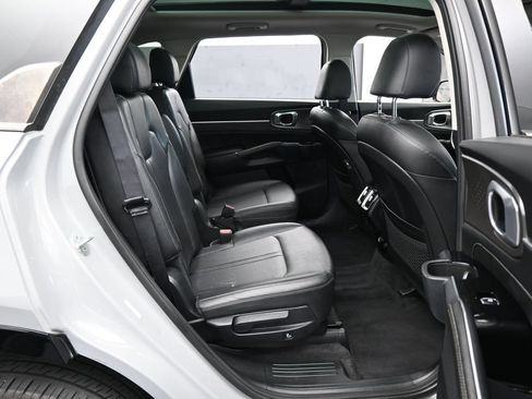 Used 2022 Kia Sorento SX AWD/4WD image 41