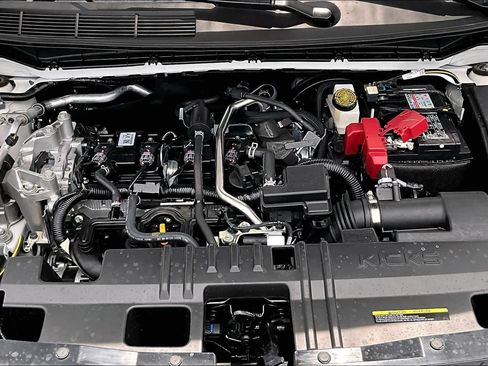 New 2026 Nissan Kicks SV w/ SV Premium Package FWD image 16