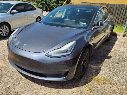 Used 2019 Tesla Model 3 Standard Range Plus RWD image 1