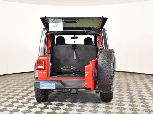 Used 2020 Jeep Wrangler Sport AWD/4WD image 33