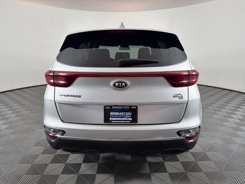 Used 2022 Kia Sportage LX AWD/4WD image 4