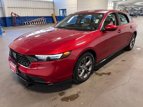 Used 2023 Honda Accord EX-L image 7