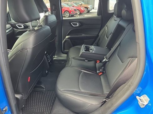 Used 2024 Jeep Compass Trailhawk w/ Trailhawk Elite Group image 24