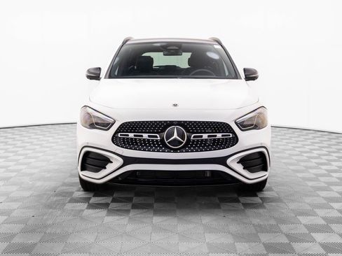 Used 2025 Mercedes-Benz GLA 250 image 10