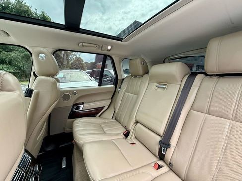 Used 2014 Land Rover Range Rover Supercharged image 30