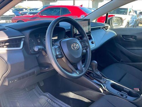 Used 2024 Toyota Corolla LE image 17