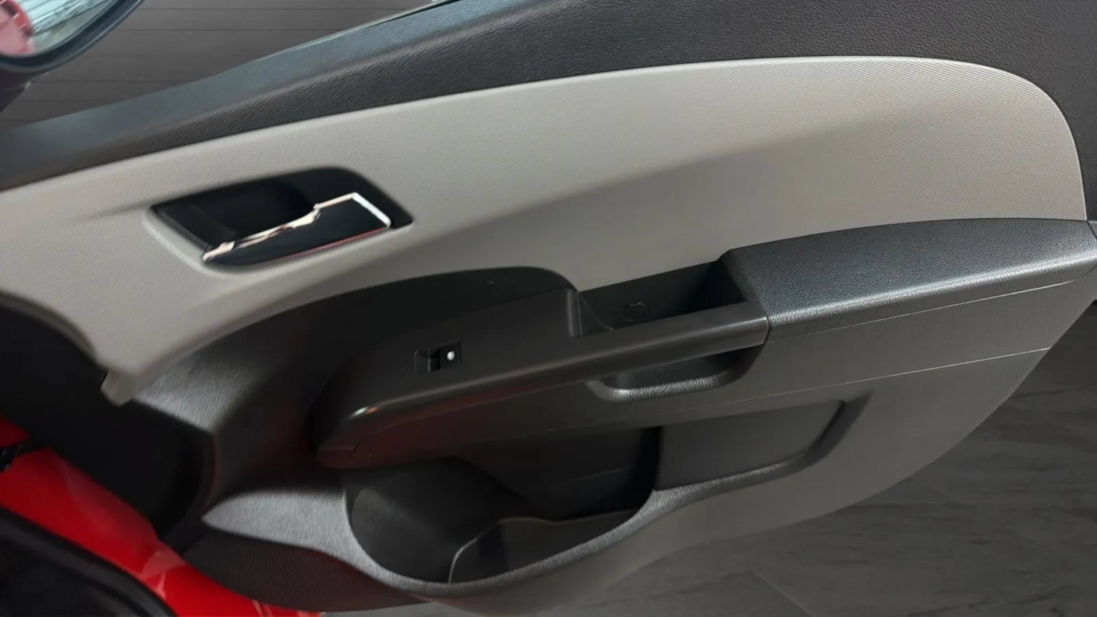 Used 2013 Chevrolet Sonic LT FWD image 16