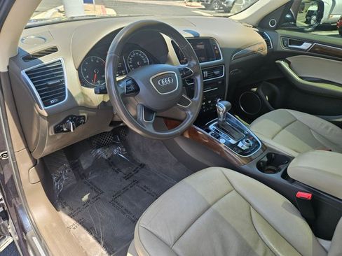 Used 2016 Audi Q5 2.0T Premium Plus w/ Technology Package AWD/4WD image 11