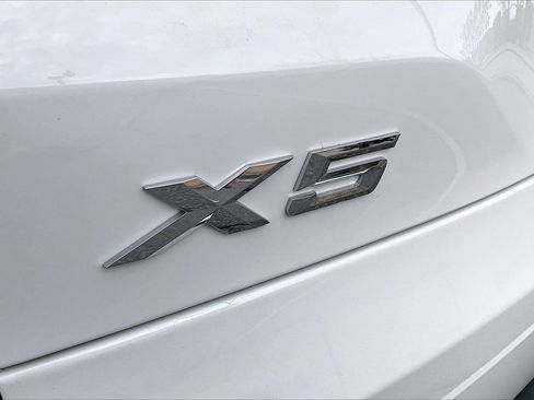 Used 2021 BMW X5 xDrive40i w/ Premium Package image 33
