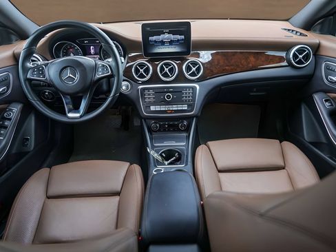 Used 2018 Mercedes-Benz CLA 250 image 25