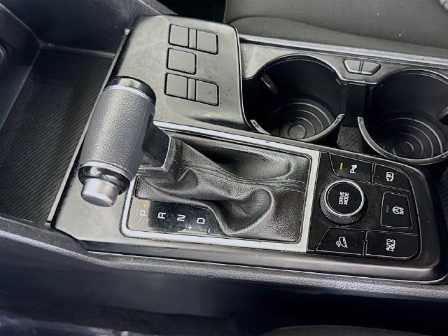 Used 2024 Kia Sportage LX FWD image 19