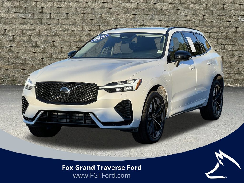 Used 2026 Volvo XC60 T8 Plus w/ Climate Package PRO AWD/4WD image 1