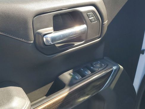 Used 2020 Chevrolet Silverado 1500 LT w/ All-Star Edition image 45