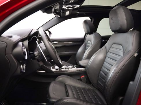 Used 2022 Alfa Romeo Stelvio Quadrifoglio w/ Active Assist Plus Package image 5