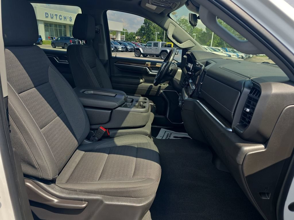 Used 2022 Chevrolet Silverado 1500 RST w/ Protection Package AWD/4WD image 23