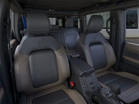 Certified 2022 Ford Bronco Wildtrak image 10