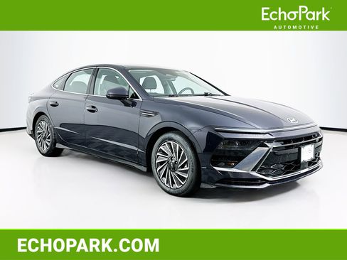 Used 2025 Hyundai Sonata SEL image 1