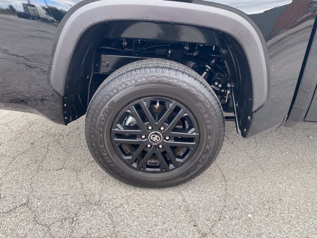 Certified 2025 Toyota Tundra SR5 w/ SR5 Convenience Package AWD/4WD image 20