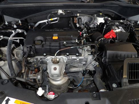 Used 2023 Honda HR-V Sport image 11